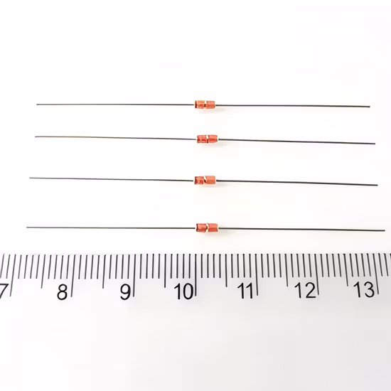 Thermistance axiale 10K 3950 3977 de Ntc de la perle de verre 1.2mm adaptée aux besoins du client